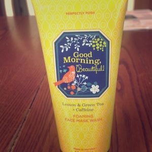 Perfectly Posh exclusive face wash